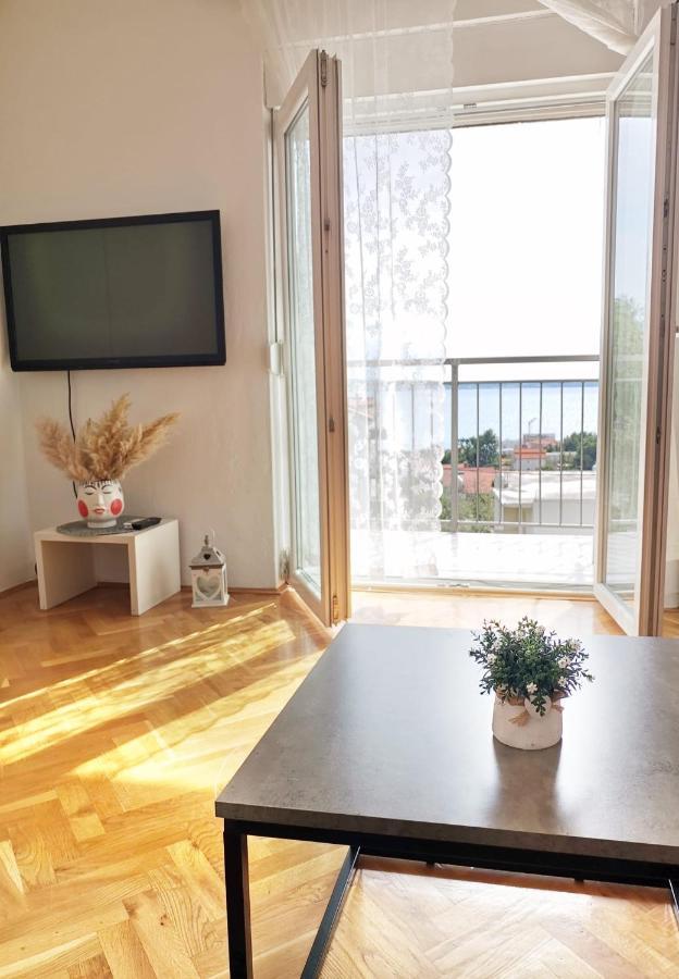 פודסטראנה Apartman Pejic מראה חיצוני תמונה